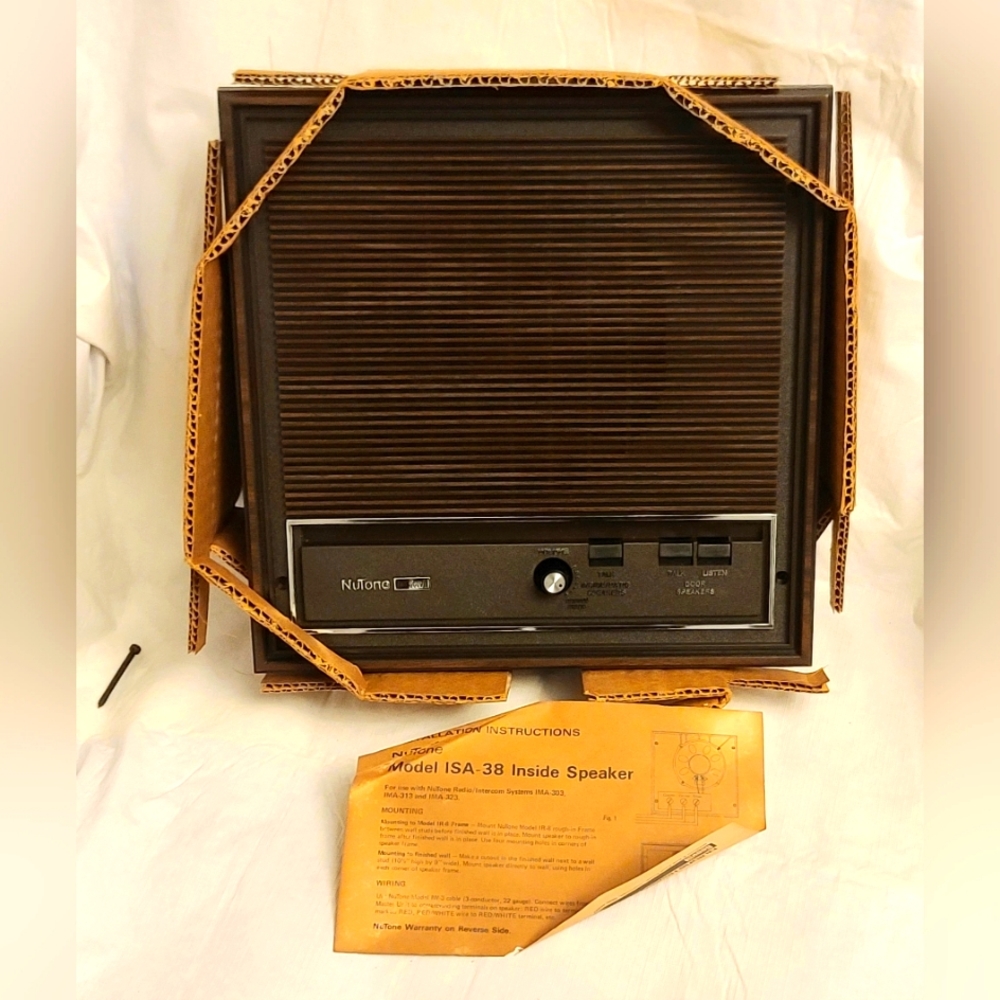 NUTONE ISA-38D INSIDE SPEAKER Works w IMA300 - WALNUT  - NEW OLD STOCK OPEN BOX